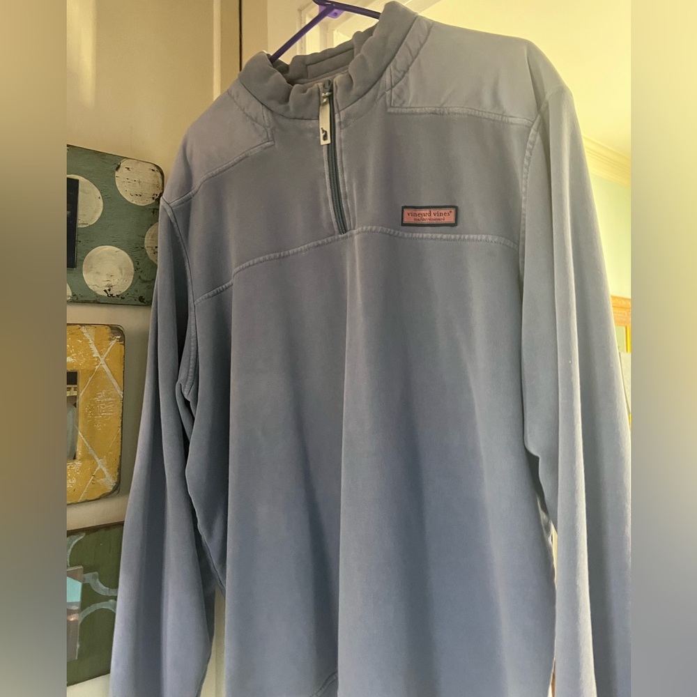 Vineyard Vines Men’s shep shirt